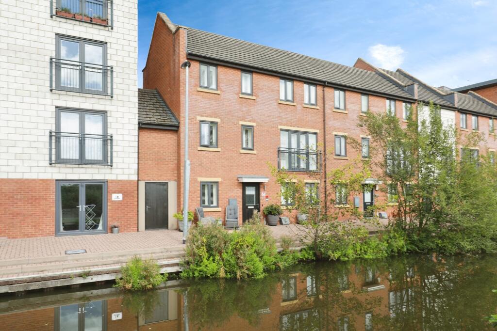 Main image of property: Quay Side, Stoke-on-Trent, ST1