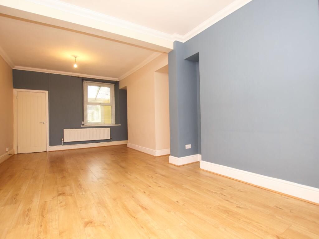 Lower Glyn-Gwyn Street, Trethomas, Caerphilly CF83 8GA photo 3