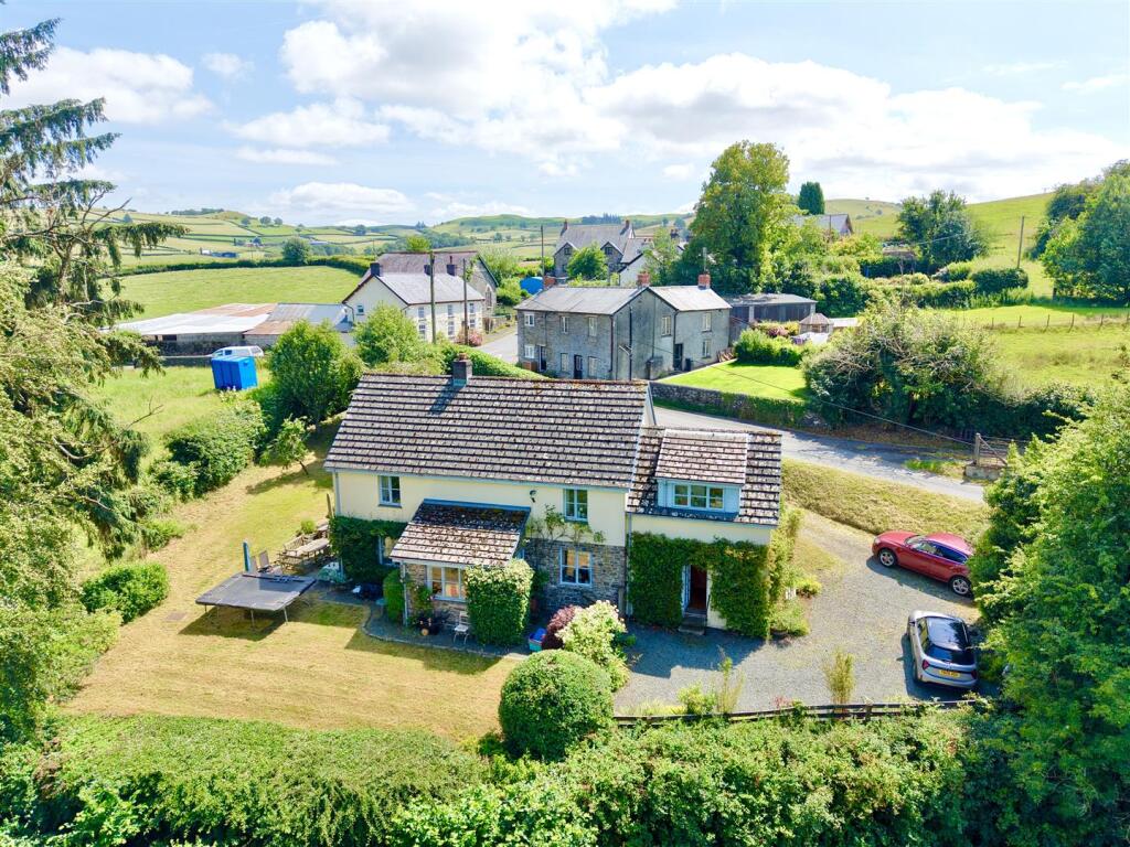 Main image of property: Gwenddwr, Builth Wells