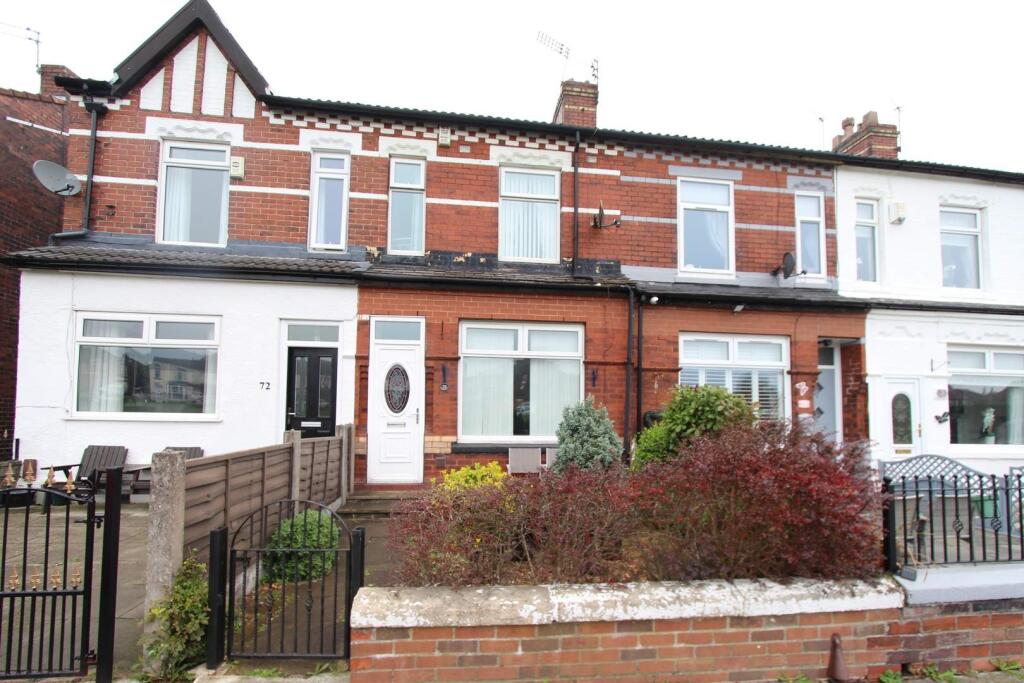 3-bed terraced on Kingsland Road, Marland, Rochdale, £180,000