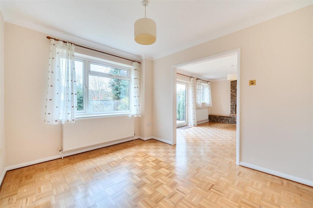 Lowther Close Wokingham, Berkshire, RG41 1JE - View 5