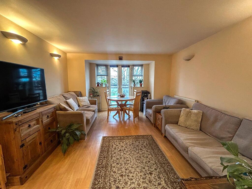 Main image of property: Bath Road, Worcester, Worcestershire, WR5