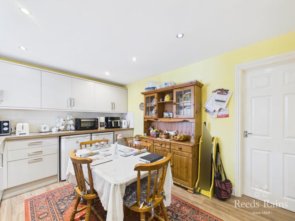 House in Stockton-on-Tees - More