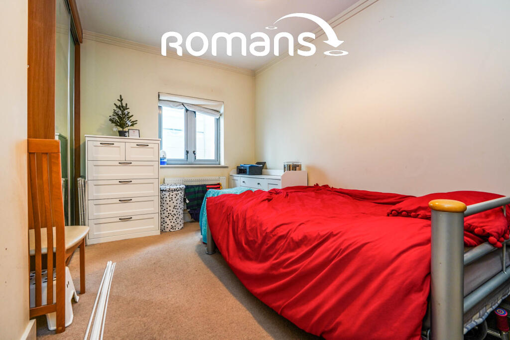 Apartment in Swindon - View 5