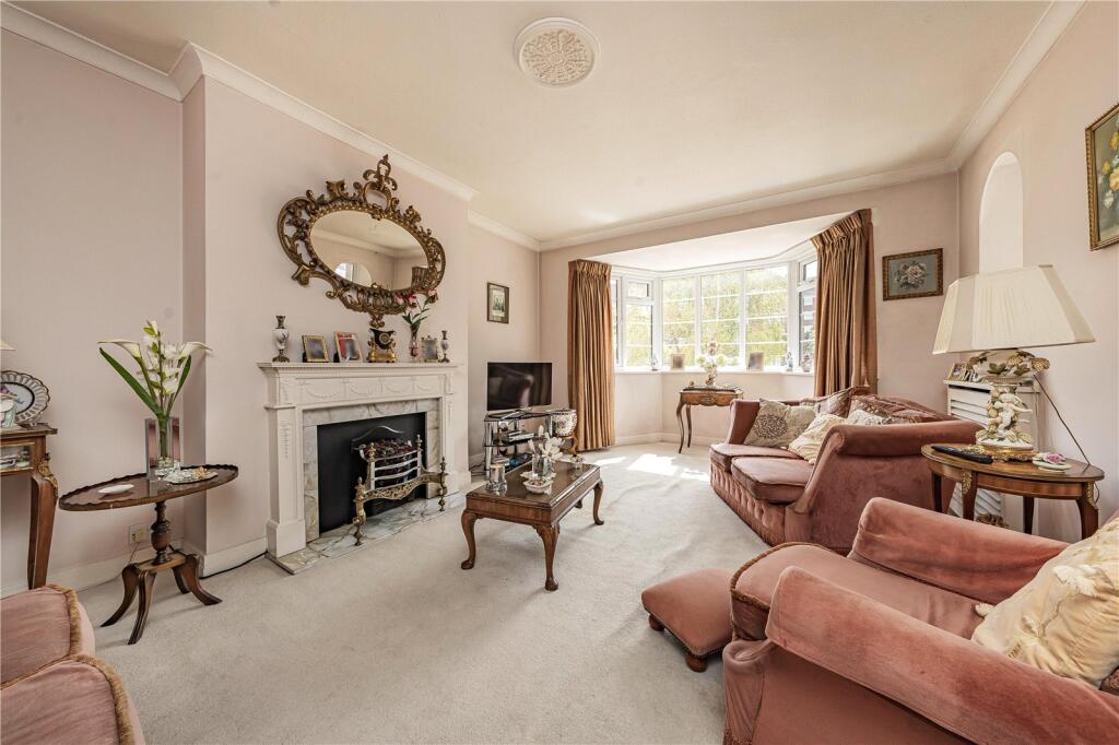 Apartment in Twickenham - More