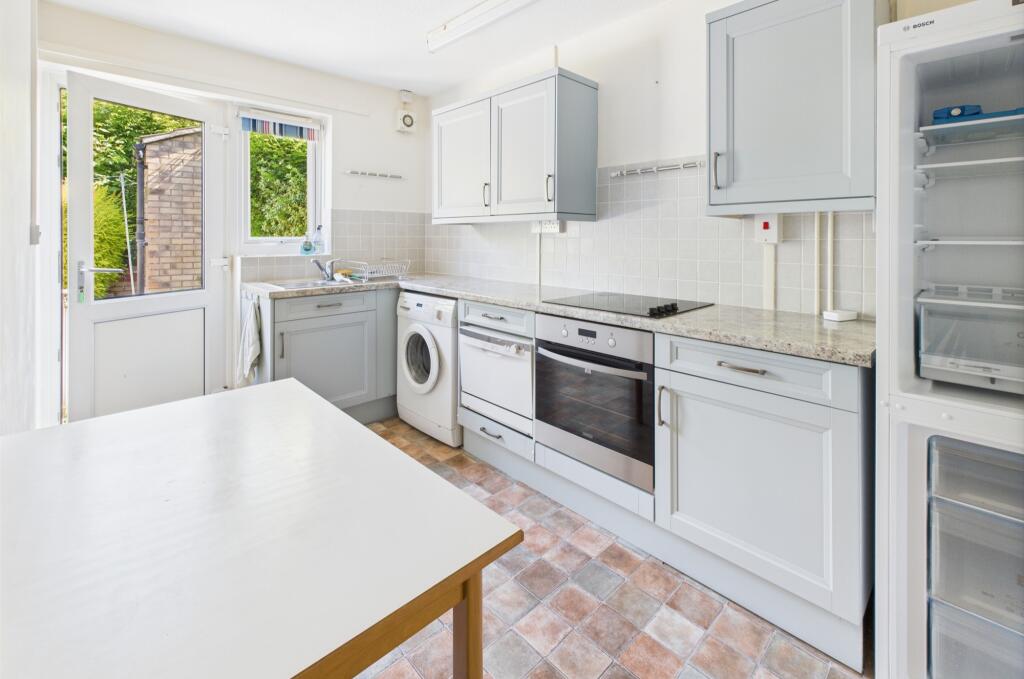 Lordship Close, Orwell, Royston photo 4