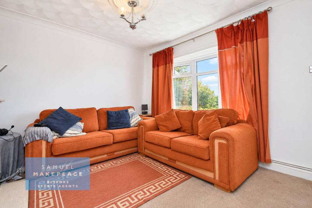 House in Stoke-on-Trent - View 2