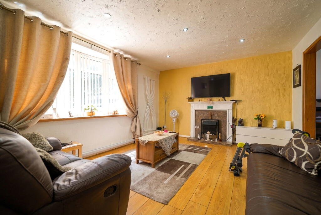 House in Solihull, Elmdon Heath - View 3