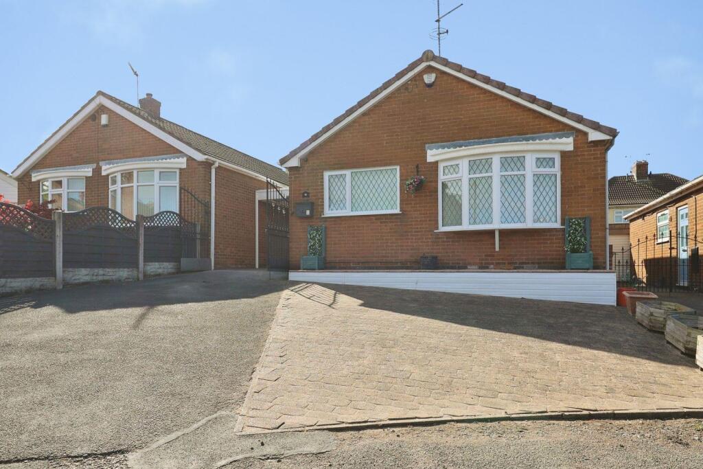 Main image of property: Farmfields Close, Bolsover, Chesterfield