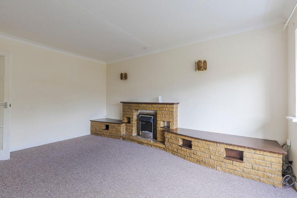 House in Nantwich, Kingsbourne - View 4