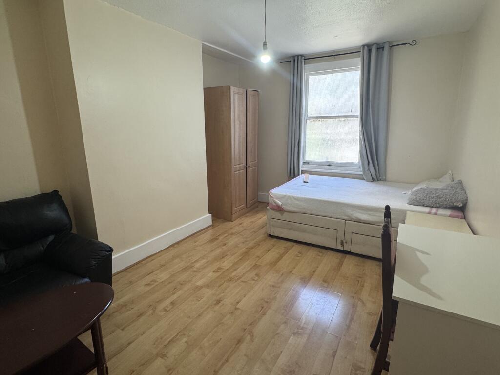Main image of property: High Street, Bromley, BR1