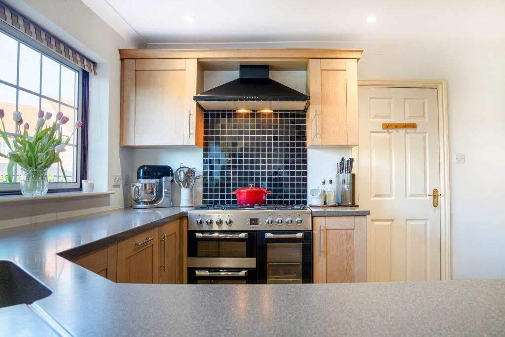 House in Bassetlaw, Sutton - View 4