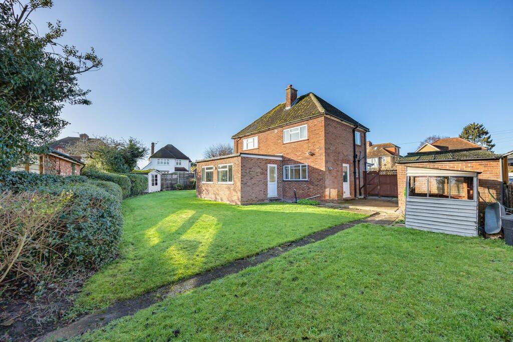 House in Maidenhead, Highway - View 4