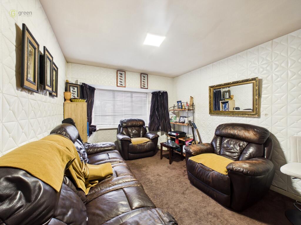 House in Walsall, Pheasey - View 2