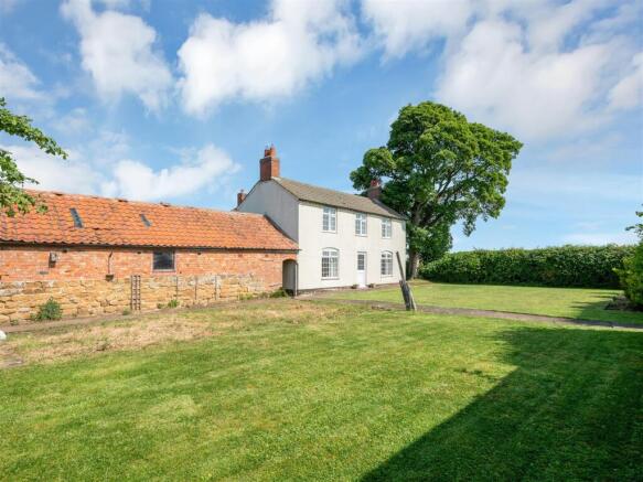 Lodge Farm House PH-32.jpg
