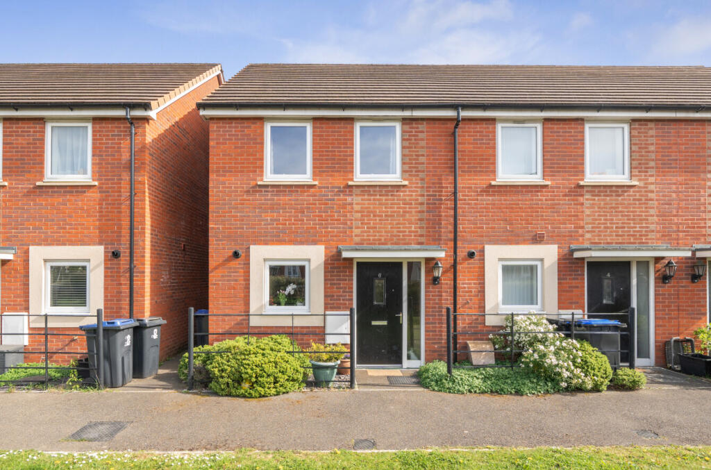 2-bed terraced on 6 Middleton Terrace, Longhedge, Salisbury, £110,000