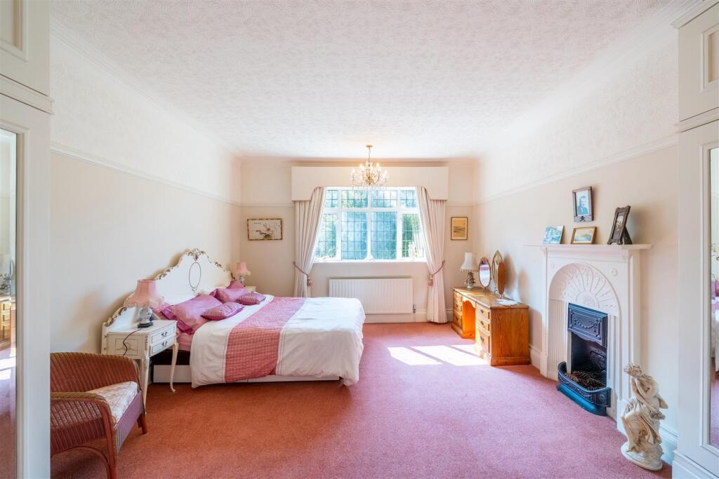 House in Nottingham, Mapperley Park - More
