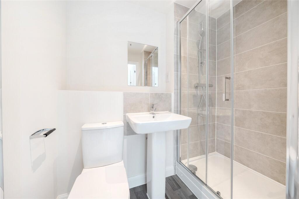 Apartment in Cambridge - View 3