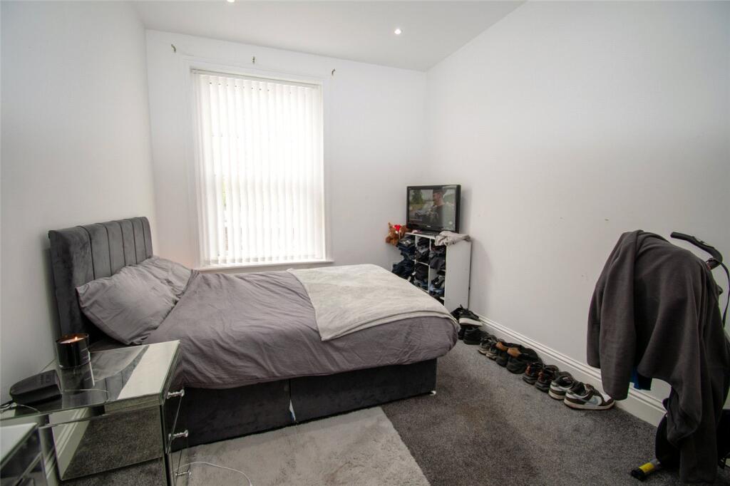 Apartment in Chester - View 5