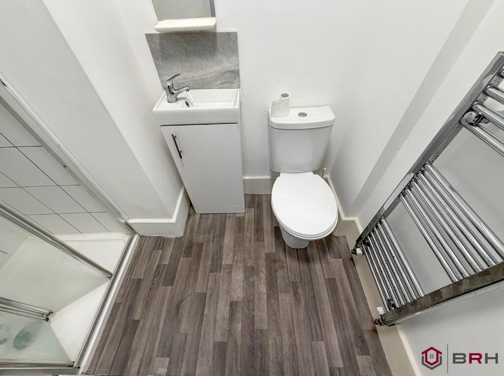 House in Doncaster, Newton, Balby - View 5