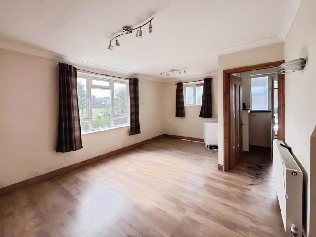 The Graylings, Abbots Langley, Hertfordshire, WD5 photo 4