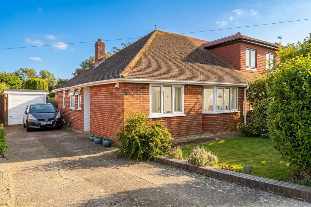 Main image of property: Lansdowne Way, Angmering, BN16