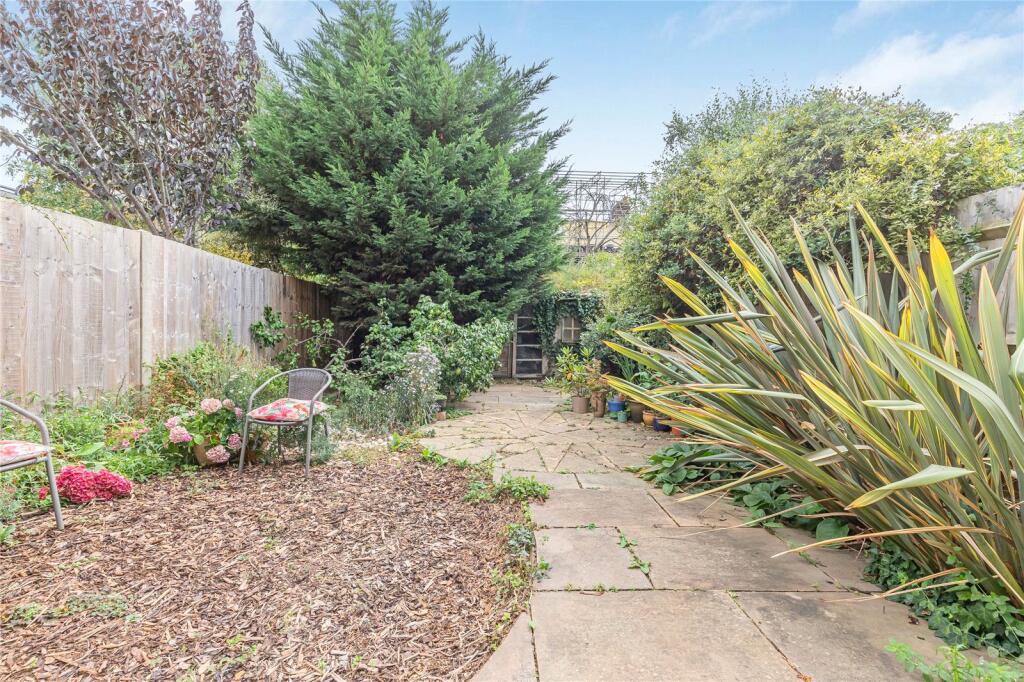 Nimrod Road, Furzedown, SW16 photo 3