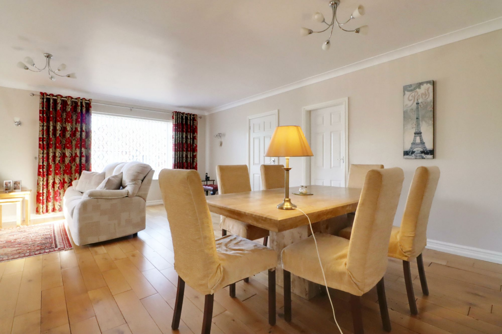 House in Doncaster - View 5