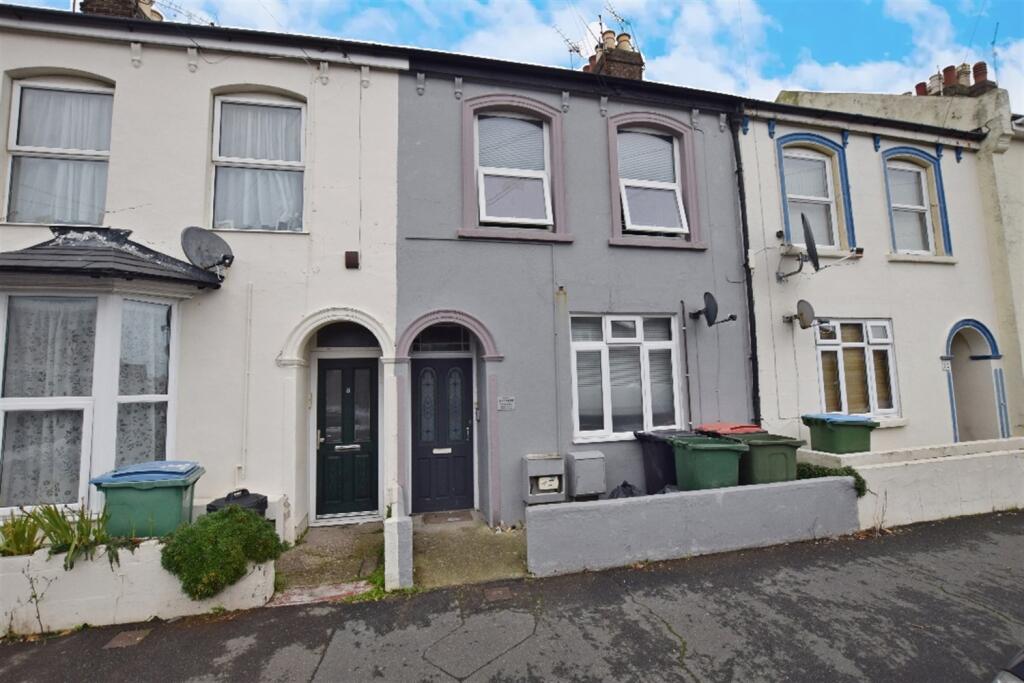 Main image of property: Lyon Street Top Flat, Bognor Regis, PO21