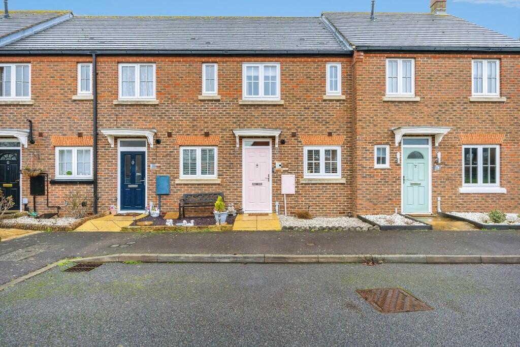 Main image of property: Longmeadow Drive, MK45