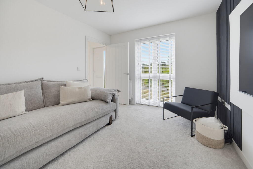 House in Swansea - View 4