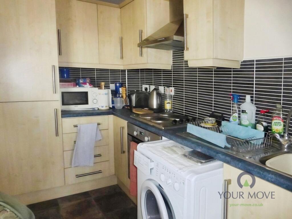 Apartment in Dudley - View 4