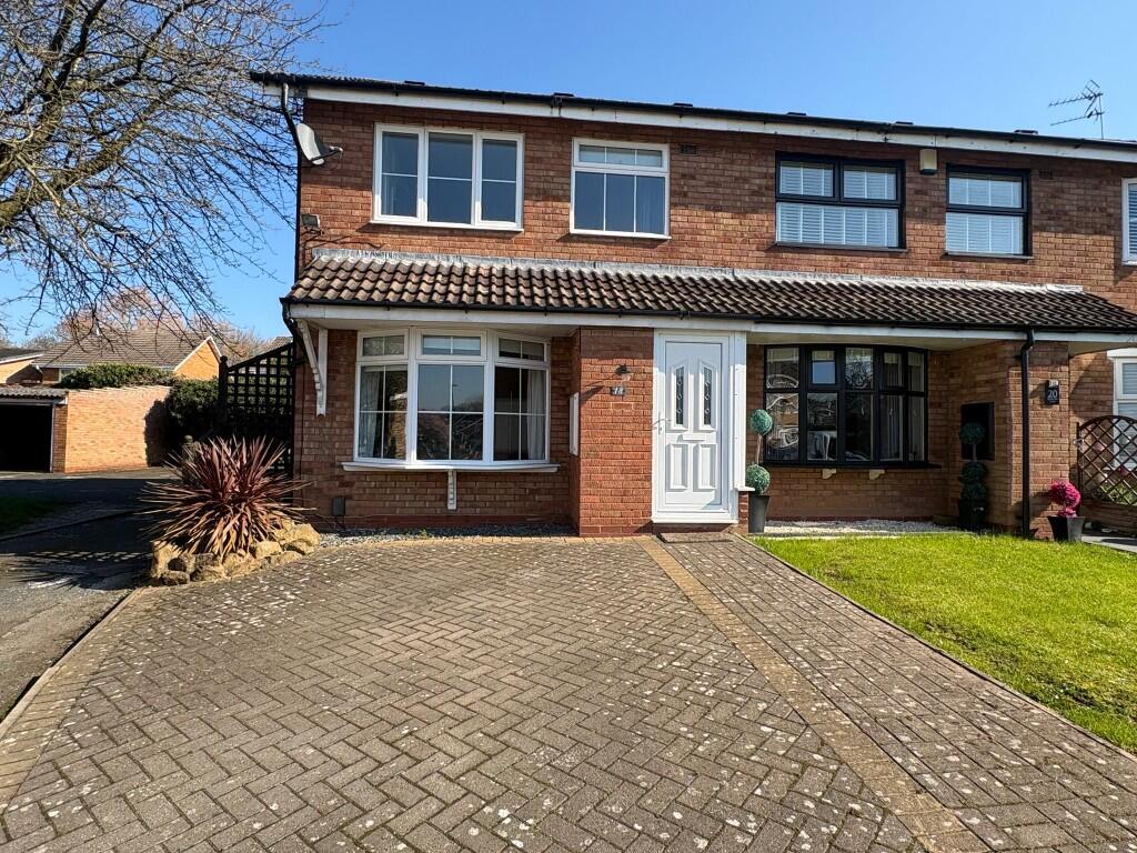 Main image of property: Denegate Close, Sutton Coldfield, West Midlands, B76 1XN