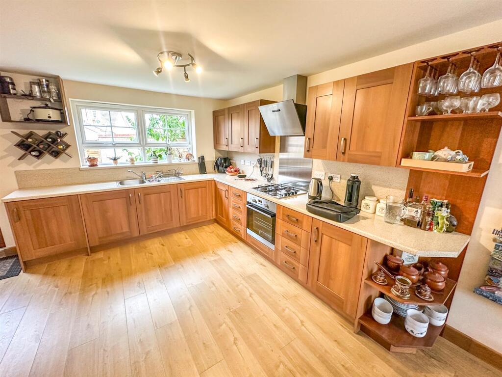 House in Corby - View 4