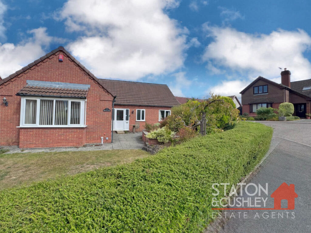 3-bed bungalow on Hawthorne Close, Stanton Hill, NG17, £285,000