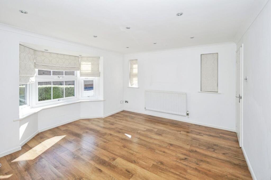 Additional image 3 of Nesfield Grove, Hampton-In-Arden, Solihull