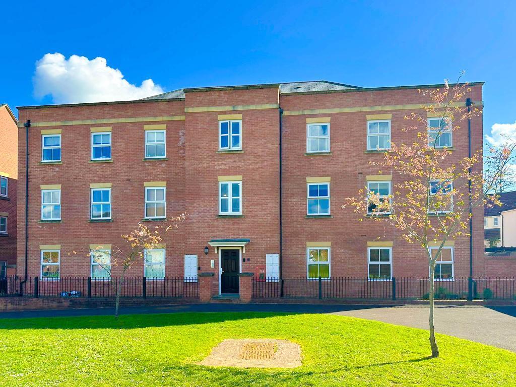 Main image of property: Barons Cresent, Trowbridge, Wiltshire, BA14 7FU