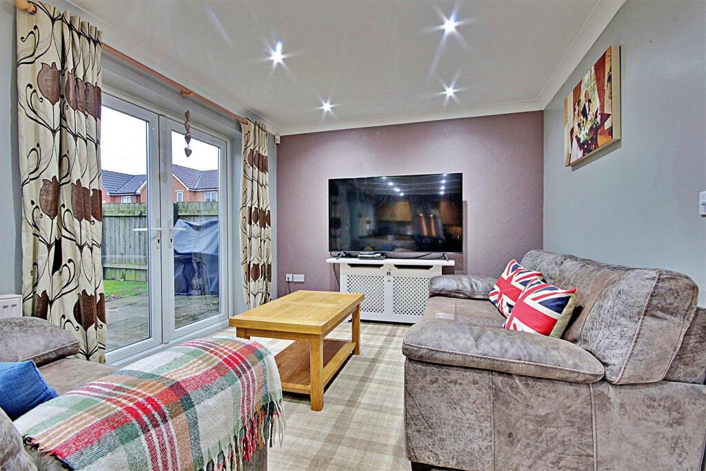 Highgrove Way, Kingswood, Hull photo 4