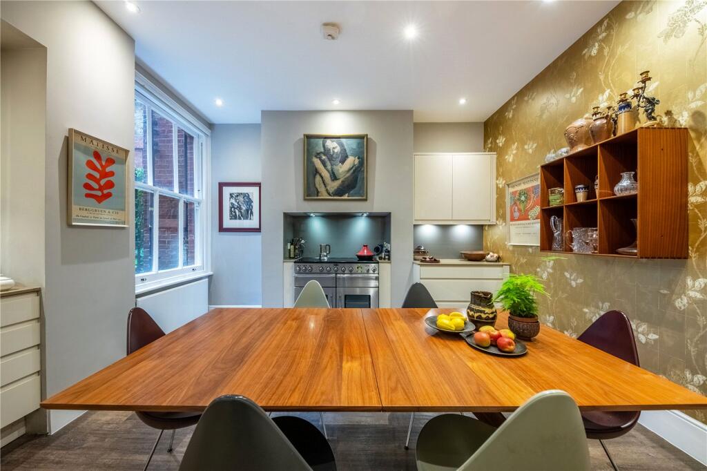 Apartment in London, Winnstay Gardens, Kensington - More