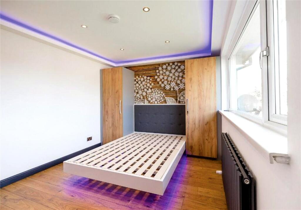 House in Newcastle upon Tyne - More