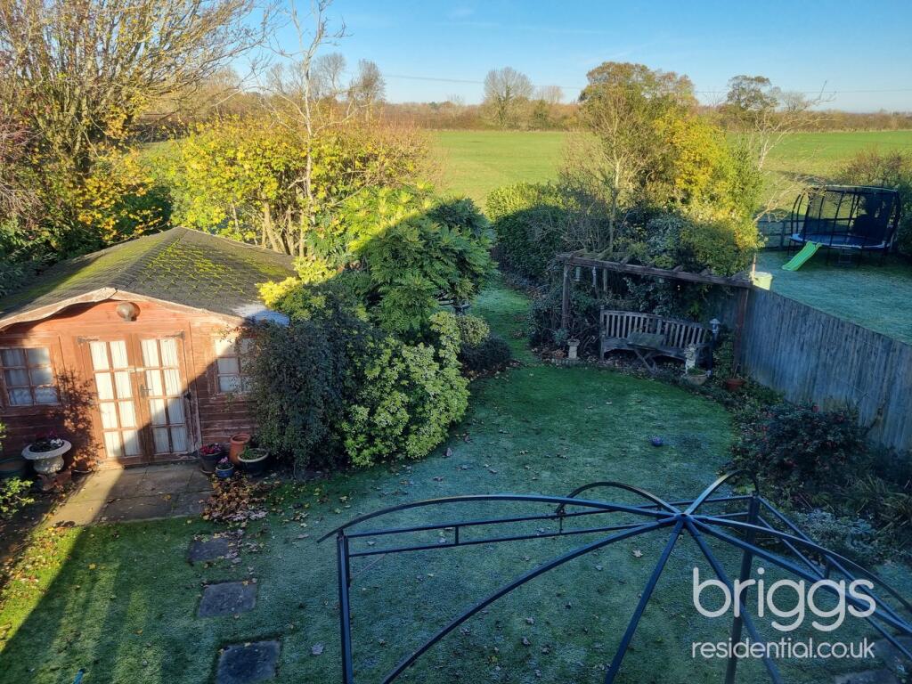 St Lawrence Way, Tallington, Stamford, PE9 photo 2