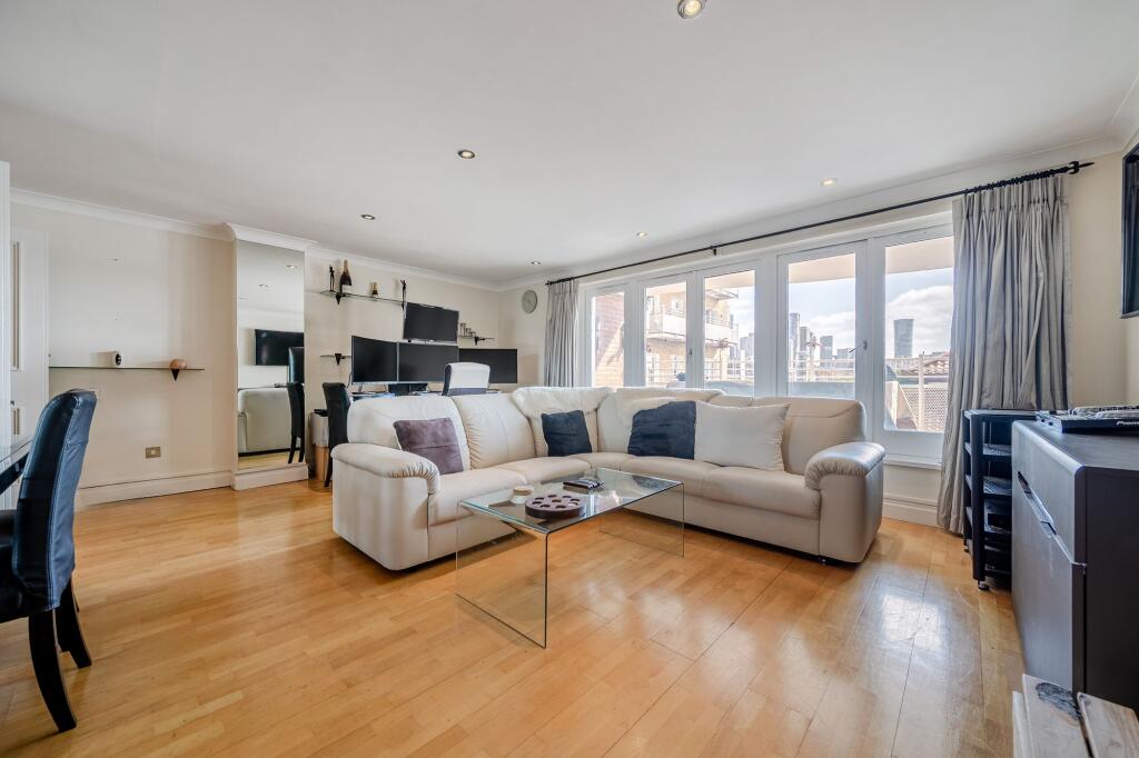 Apartment in London - View 2