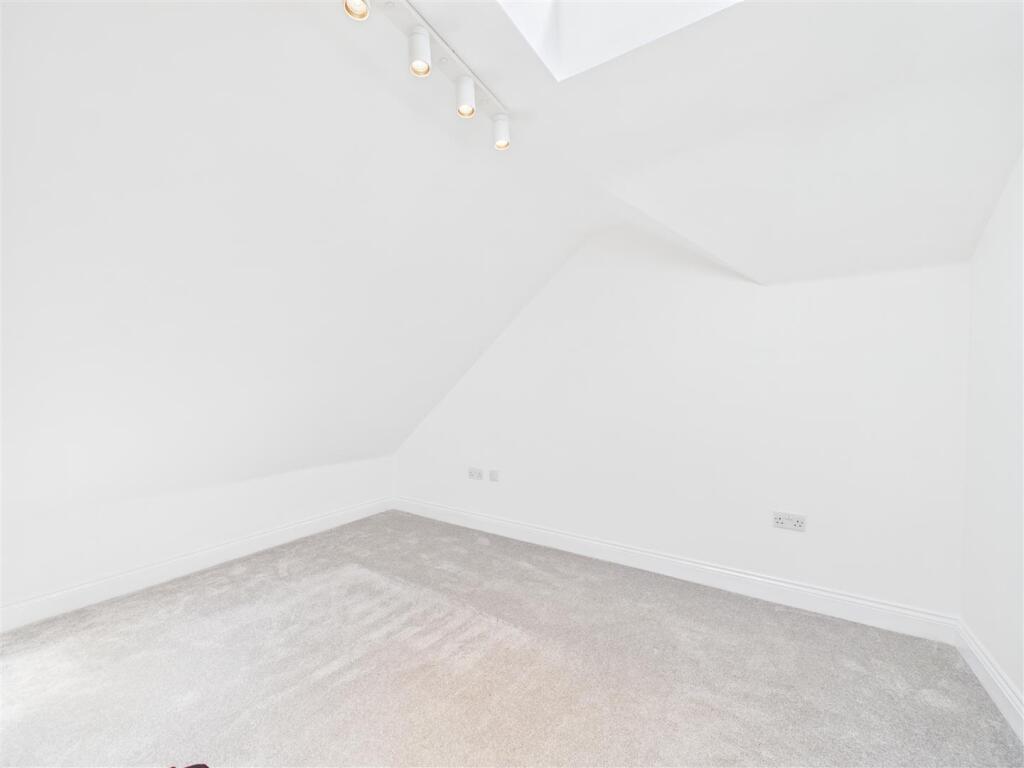 Apartment in Stevenage - More
