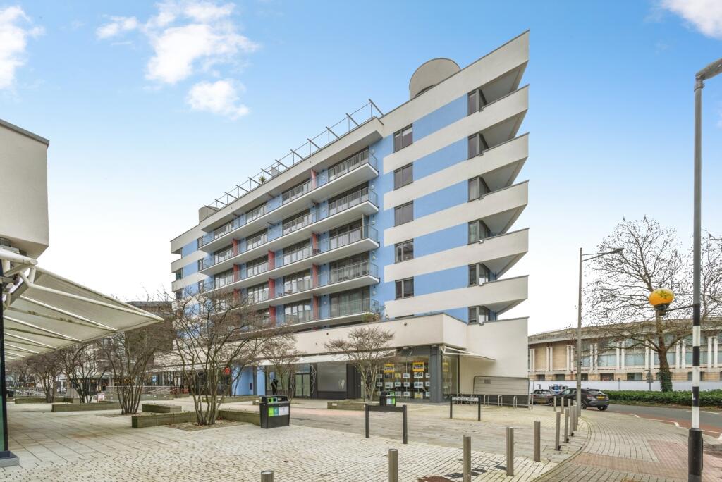 Main image of property: Cathedral Walk, Bristol, BS1