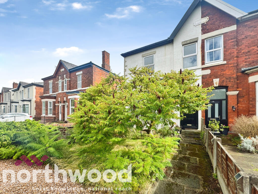 House in Sefton, Liverpool City Region - View 5