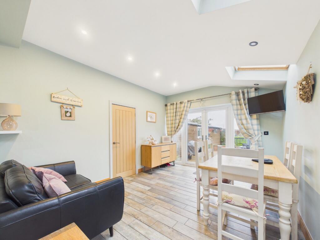 House in Hull, Burton Pidsea - View 5