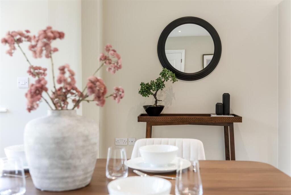 House in Southampton - View 5