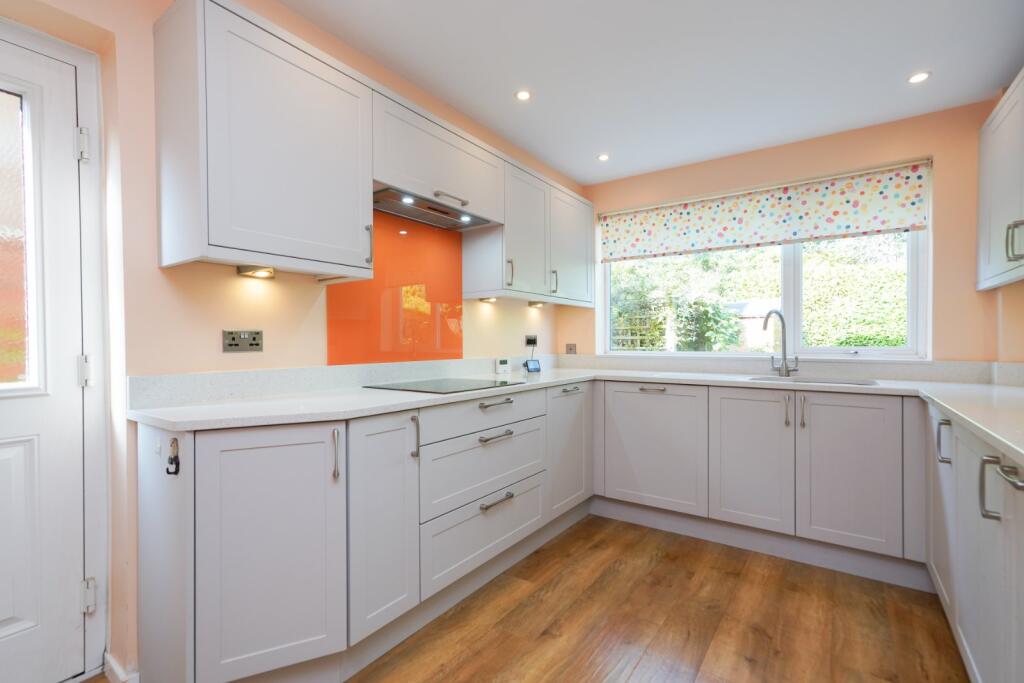 House in Warwick, Castle Green, Kenilworth - View 4