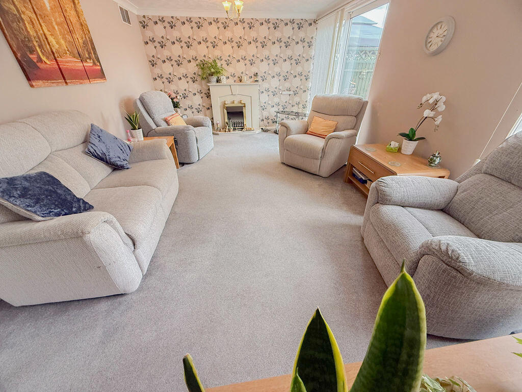 Donibristle Croft, Birmingham, B35 6BL photo 5