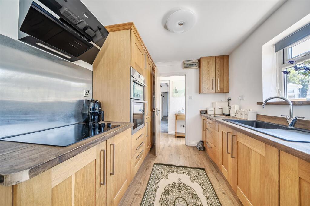 House in St Martins, Pentre - View 3